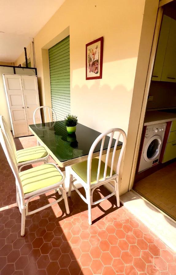 Casa Vacanze Lavanda Ментона Экстерьер фото